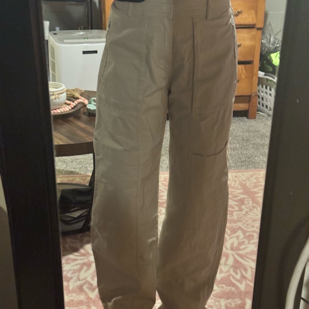 Abercrombie & Fitch Women's Tan Cargo pants